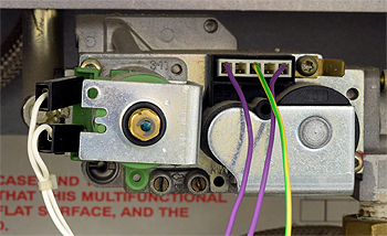 hs finest gold e01321 gv in situ.jpg